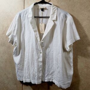 Universal Thread Ivory Short Sleeve Shirt